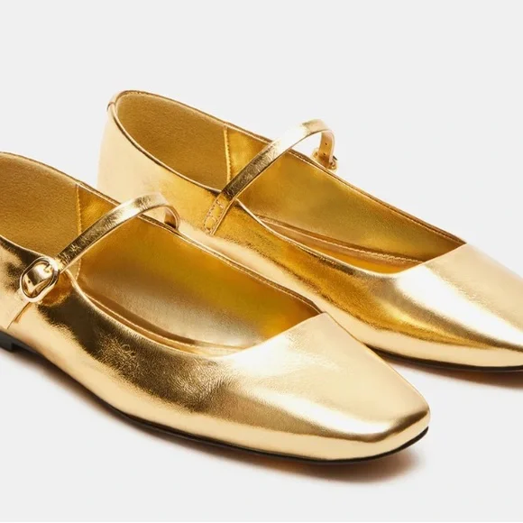 Steve Madden Maple Mary Jane Flats - Picture 1 of 10